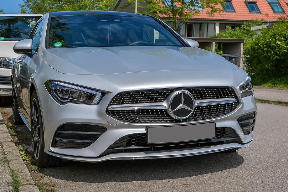 Mercedes CLA C118 2019- Przedni Grill Diamond Silver (do 2019-2022) Image
