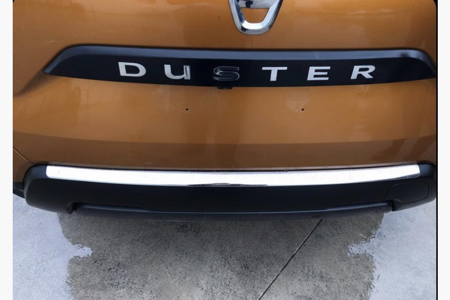 Dacia Duster 2018-2024 Nakładka na tylny zderzak Carmos V2 Stal Nierdzewna Image