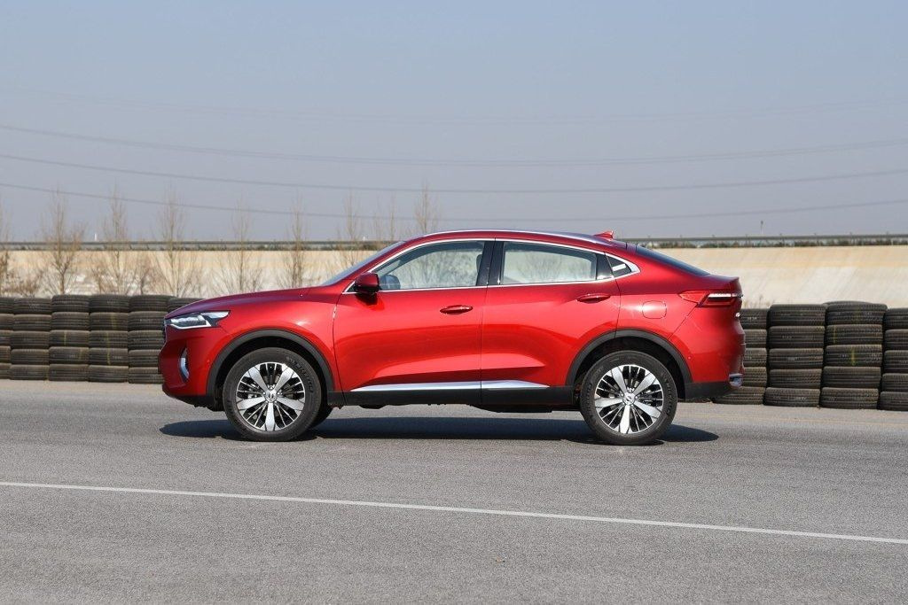 Średniej wielkości crossover coupe Haval F7X