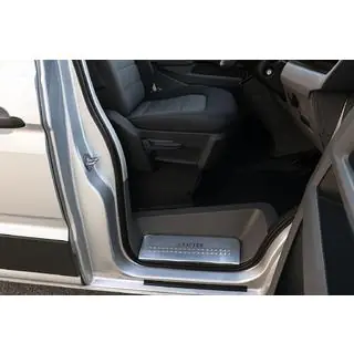 Nakładki progowe wewnętrzne (Carmos V1) Volkswagen Crafter 2006-2016 zdjęcia 1