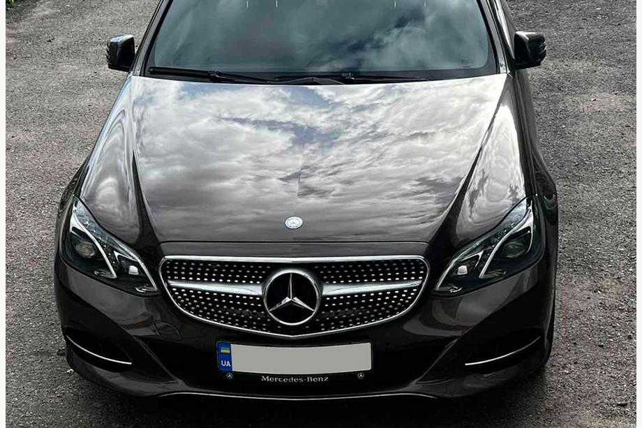Mercedes E-class W212 2009-2016 Atrapa Chłodnicy Diamond Silver (do Avantgarde i AMG-Line, 2013-2016) Zdjęcia 7