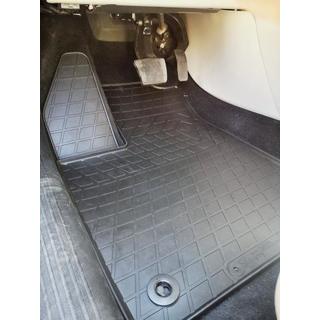 Dywaniki gumowe (4 szt, Stingray Premium) Chrysler 200 II 2014-2017 zdjęcia 3