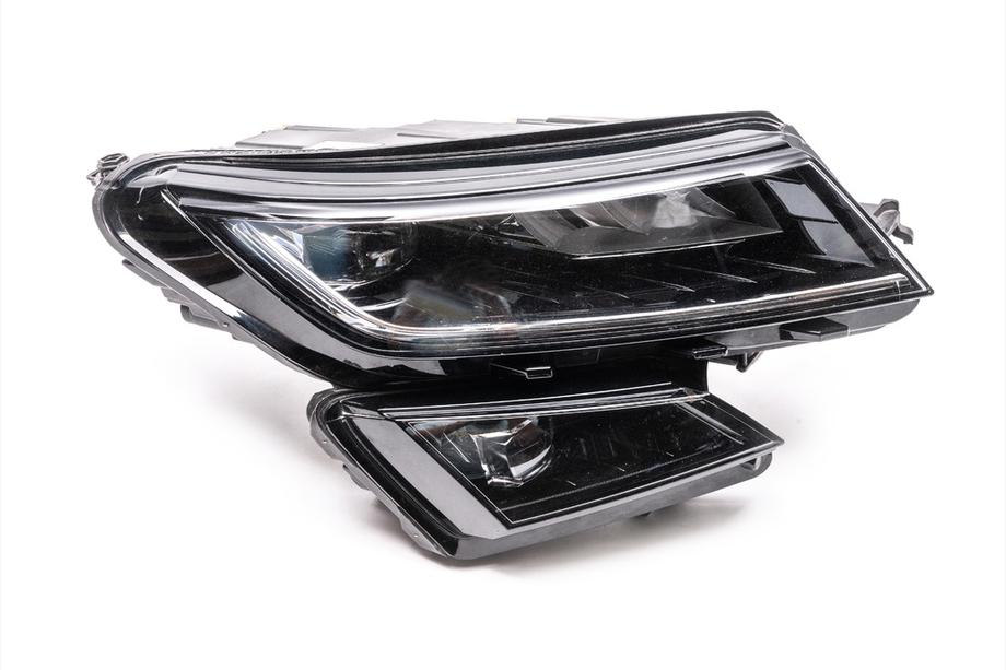 Skoda Kodiaq 2016-2023 Reflektor Przedni (Prawy, Oryginalny, Używany) Zdjęcia 3