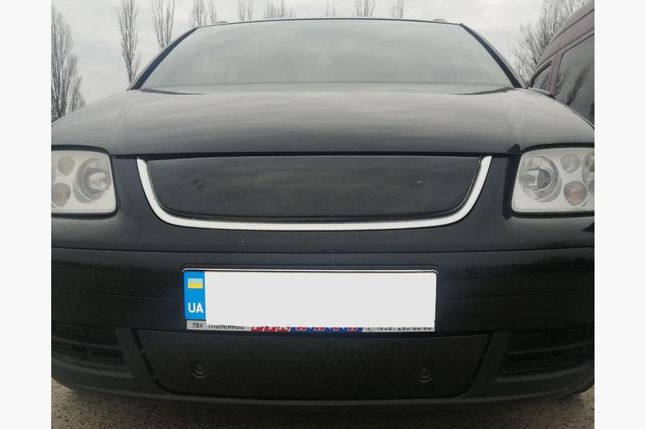 Volkswagen Caddy 2004-2010 Zimowa zaślepka na grill LIFE (górna) Image