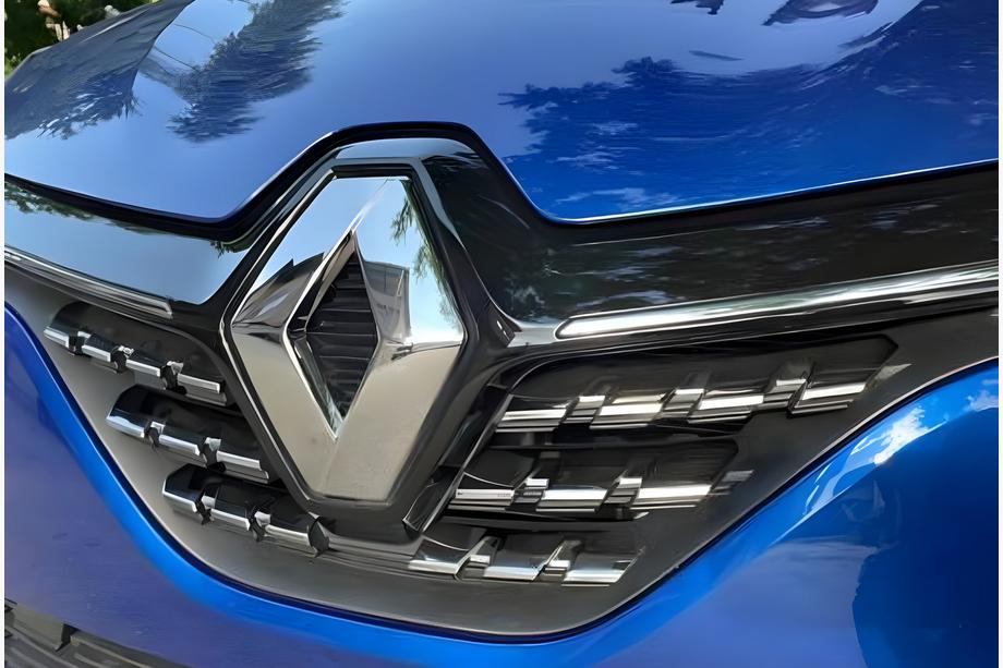 Renault Clio V 2019- Chromowane nakładki na grill (6 szt.) Carmos - Turecka Stal Nierdzewna Image