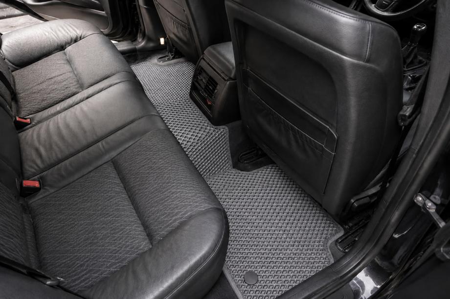 BMW 5 Series E39 1996-2003 Dywaniki EVA (Szare) Zdjęcia 3
