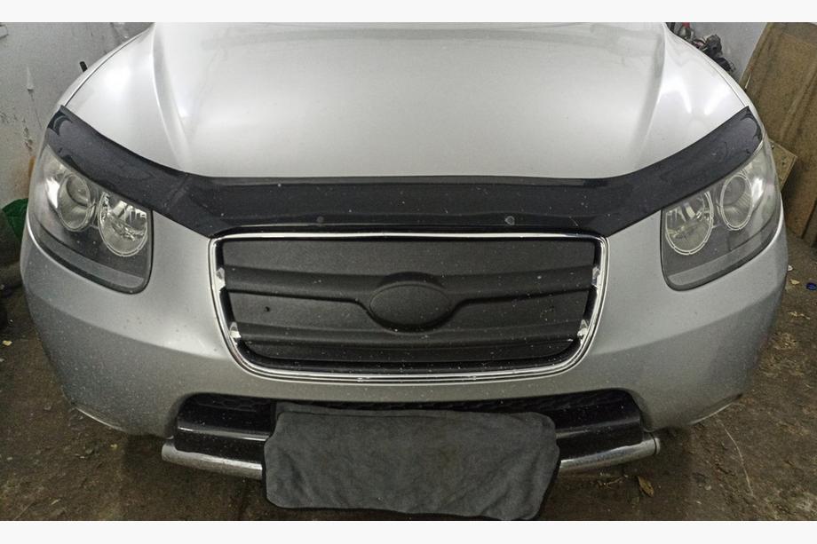 Hyundai Santa Fe 2 2006-2012 Kratka zimowa 2005-2010 (górna) Image