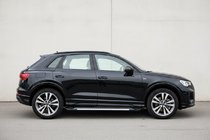Audi Q3 2019–2025 Progi Boczne Line (2 szt., Aluminium) zdjęcia 1