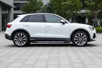 Audi Q3 2019–2025 Progi Boczné Sunrise (2 szt., Aluminium) zdjęcia 1