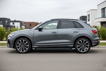 Audi Q3 2019–2025 Progi Boczné Tayga Black (2 szt., Aluminium) zdjęcia 1