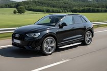 Audi Q3 2019–2025 Progi Boczne Mevsim Grey (2 szt., Aluminium) zdjęcia 1