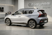 Hyundai Bayon 2021- Progi Boczne Maya V2 (2 szt., Aluminium) zdjęcia 1