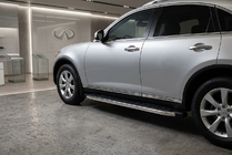 Infiniti FX 2003-2008 Progi Boczné BlackLine (2 szt., Aluminium) zdjęcia 1