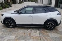 Peugeot 2008 2019- Progi Boczne Bosphore Black (2 szt., Aluminium) zdjęcia 1