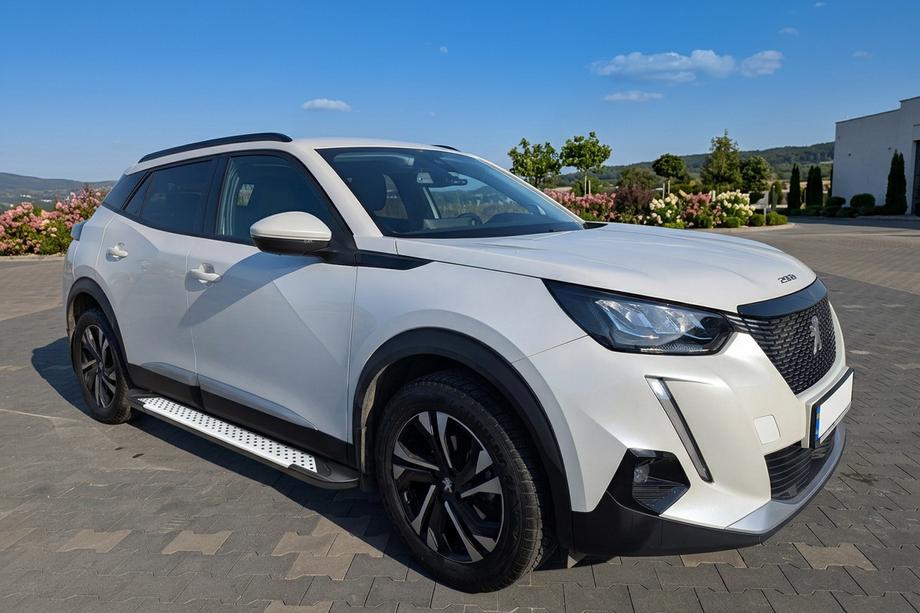 Peugeot 2008 2019- Progi boczne Allmond Grey (2 szt., aluminium) Image