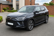 SsangYong Korando 2019- Progi Boczné Tayga Black (2 szt., Aluminium) zdjęcia 1