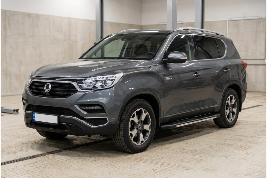SsangYong Rexton II 2017- Progi Boczné Bosphore Grey (2 szt., Aluminium) Image