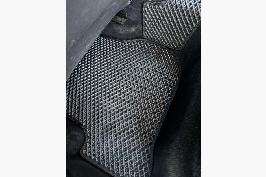 Volkswagen Golf 6 2008-2014 Dywaniki EVA (czarne) Zdjęcia 4