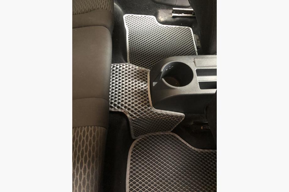 Volkswagen Golf 6 2008-2014 Dywaniki EVA (czarne) Zdjęcia 11