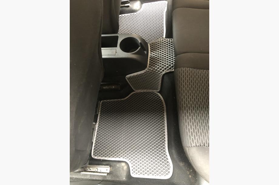 Volkswagen Golf 6 2008-2014 Dywaniki EVA (czarne) Zdjęcia 13