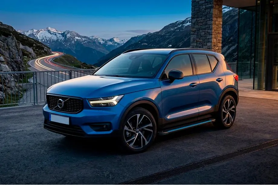 Volvo XC40 2018- Progi Boczné Maya Blue (2 szt., Aluminium) Image