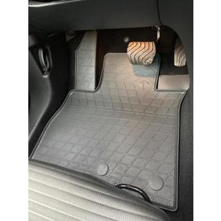 Dywaniki gumowe Stingray (4 szt.) Renault Scenic/Grand 2016–2025 zdjęcia 1