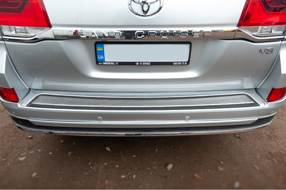Toyota Land Cruiser 200 2007-2021 Tylne Światła Przeciwmgielne 2016+ (Standard) Zdjęcia 6
