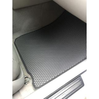 Dywaniki EVA (czarne) Toyota Camry 2011–2017 zdjęcia 2
