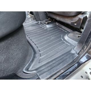Dywaniki gumowe Stingray 3D (4 szt, poliuretan) BMW X5 E53 1999–2006 zdjęcia 3