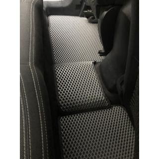 Dywaniki EVA V2 (czarne) Kia Sportage 2010-2015 zdjęcia 3