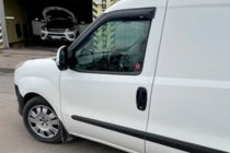 Opel Combo 2012-2018 Deflektory Okien (2 szt, HIC) zdjęcia 4