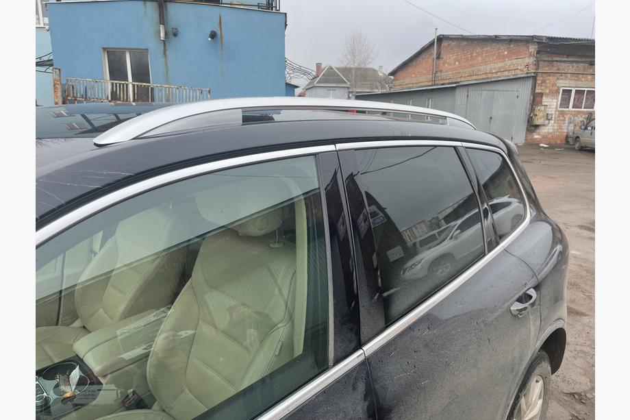 Volkswagen Touareg 2010-2018 Relingi dachowe OEM (2 szt.) Image