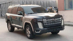 Toyota Land Cruiser 200 2007-2021 Zestaw restylingowy do LC 300 High-Line (V1) zdjęcia 2