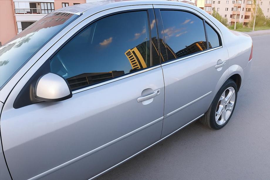 Ford Mondeo 2000-2007 Zewnętrzne listwy okienne stal nierdzewna (4 szt.) Image