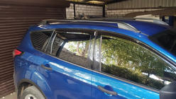 Ford Kuga/Escape 2013-2019 Relingi dachowe Skyport (czarne) zdjęcia 15