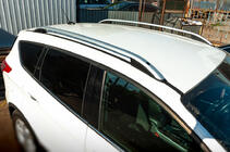 Ford Kuga/Escape 2013-2019 Relingi dachowe Skyport (srebrne) zdjęcia 1
