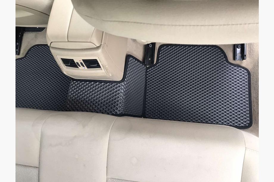 BMW 3 Series E90/E91 2005-2011 Dywaniki EVA (czarne) Zdjęcia 7