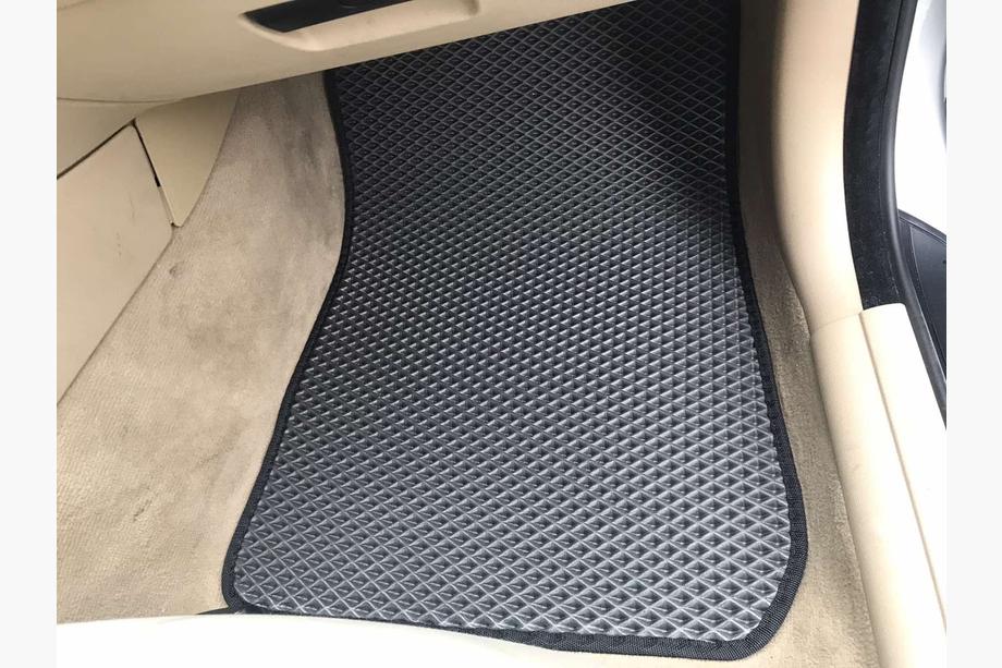 BMW 3 Series E90/E91 2005-2011 Dywaniki EVA (czarne) Zdjęcia 6