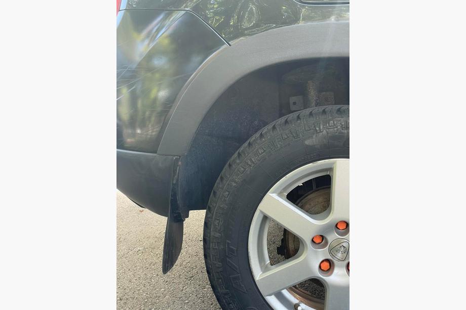 Dacia Duster 2008-2018 Poszerzenia nadkoli (4 szt., czarne ABS) Zdjęcia 8