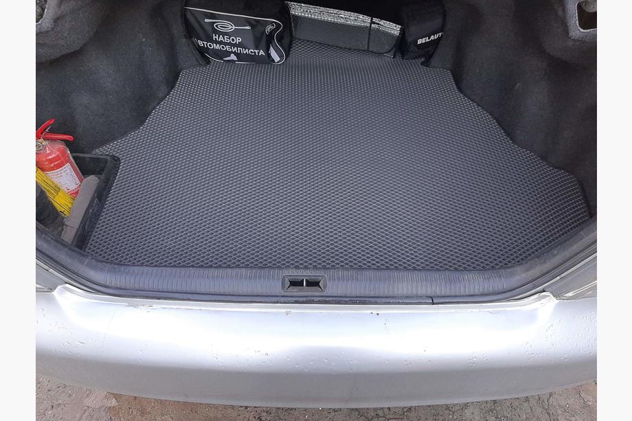 Toyota Camry 2001-2006 Dywanik bagażnika (EVA, Czarny) Image