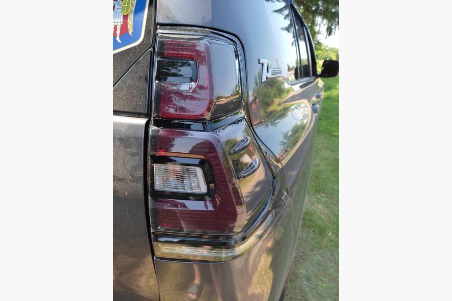 Toyota Land Cruiser Prado 150 2009-2023 Tylne Lampy BlackEdition V2 (2017+, Zestaw 2 szt.) Image