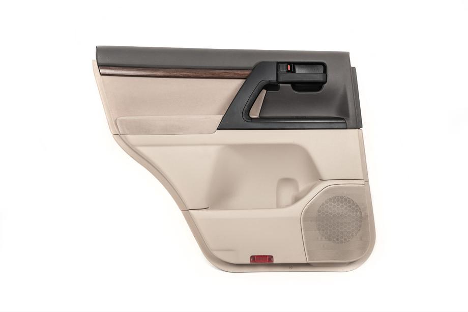Toyota Land Cruiser 200 2007-2021 Tapicerka drzwi Restyling (1 szt.) Image