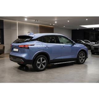 Progi Boczné Duru (2 szt., Aluminium) Nissan Qashqai 2021- zdjęcia 1