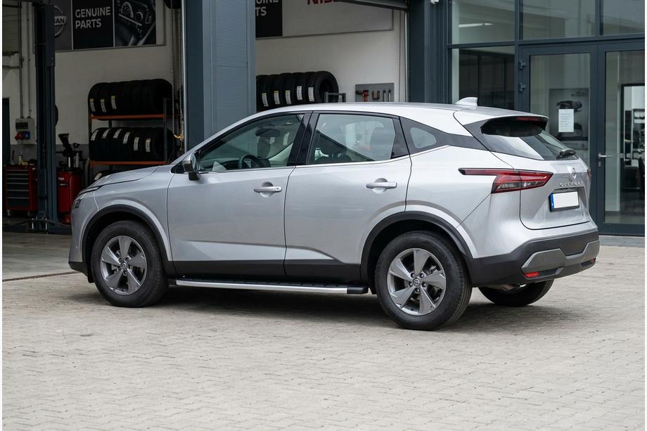Nissan Qashqai 2021- Progi Boczné Fullmond (2 szt., Aluminium) Image