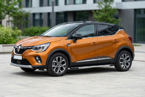 Renault Captur 2019- Progi Boczné RedLine (2 szt., Aluminium) zdjęcia 1