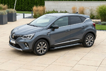Renault Captur 2019- Progi Boczné Vision New Black (2 szt., Aluminium) zdjęcia 1