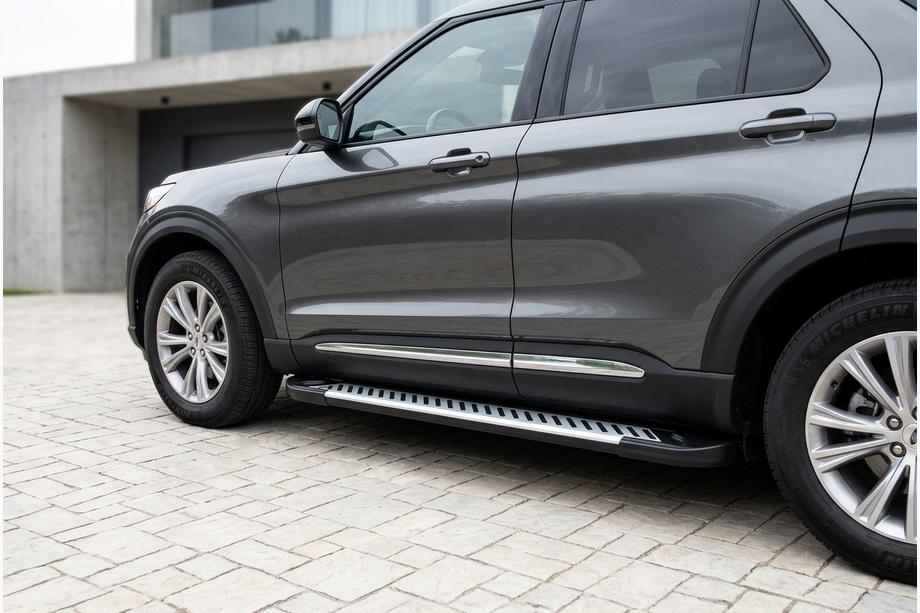Ford Explorer 2019- Progi Boczne Line (2 szt., Aluminium) Image