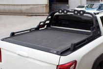 Toyota Hilux 2006-2015 Rollbar Dakar z LED (do rolet) zdjęcia 1