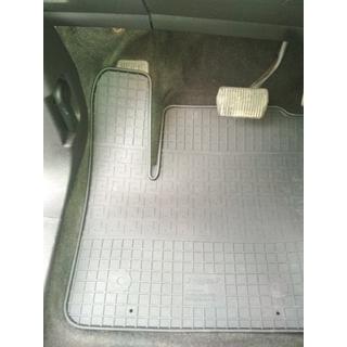 Gumowe dywaniki Polytep (4 szt) Ford Kuga/Escape 2013-2019 zdjęcia 3