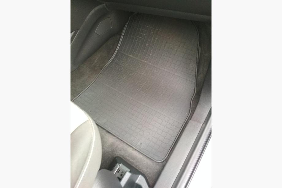 Ford Kuga/Escape 2013-2019 Gumowe dywaniki Polytep (4 szt) Zdjęcia 4